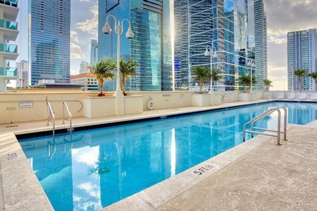 Lovely Condo With City & Ocean Views. Sleep Up To 6 People! ไมอามี ภายนอก รูปภาพ